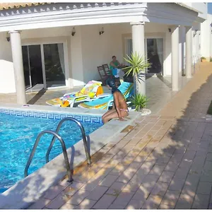 Casa Do Mar By Laranjal Villa